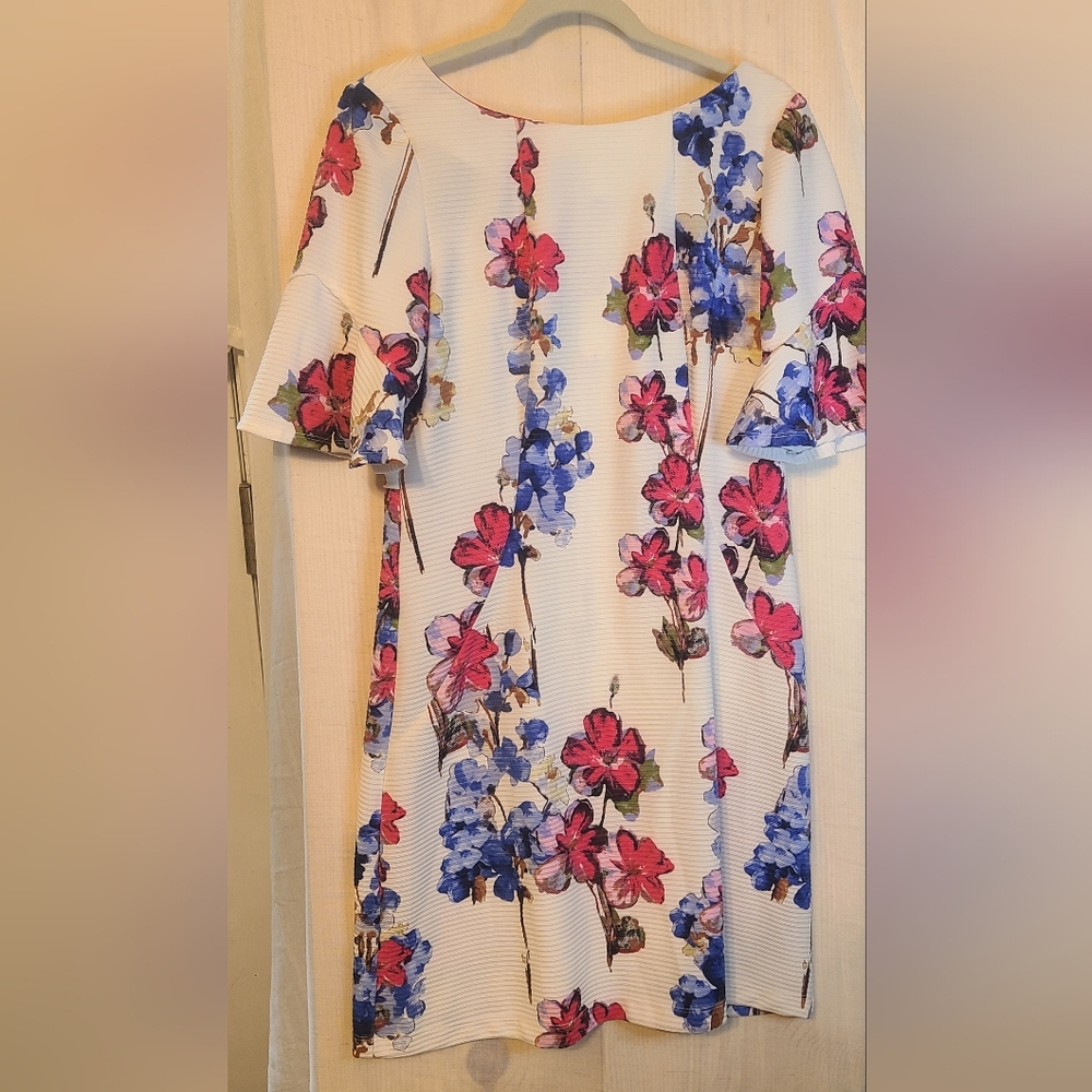 Julian Taylor New York Cream Floral Dress 14